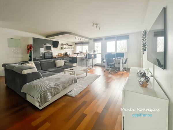 Appartement T3 à vendre, 3 piéces avec balcon, parking, cave à PLAISIR (78)