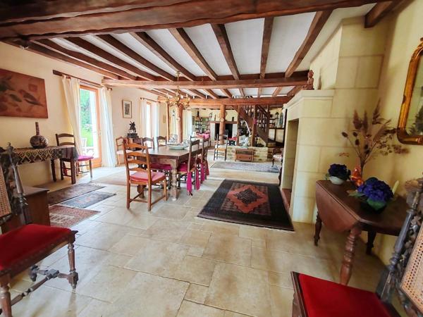 Propriété rurale sur 2ha43ca, sa piscine et son court de tennis