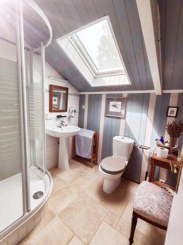 Propriété rurale sur 2ha43ca, sa piscine et son court de tennis