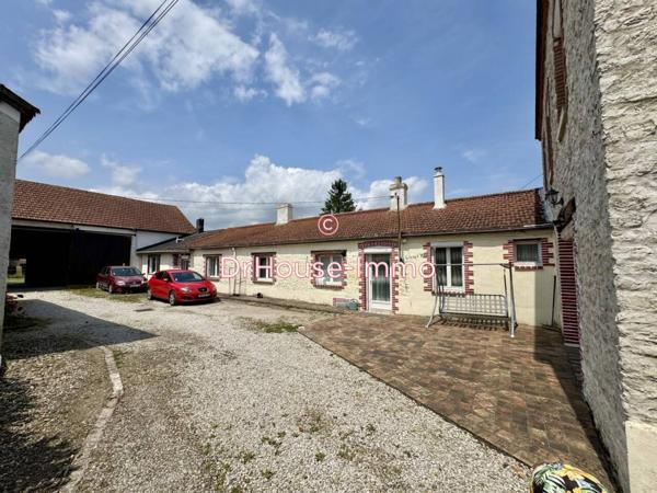 Maison à vendre 15 pièces de 270 m²