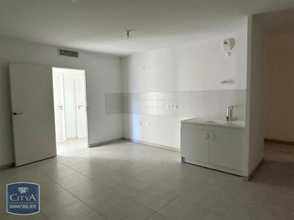 Appartement à louer 3 pièces 67.9m²