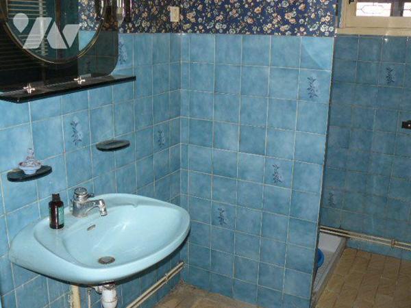 Maison à Vendre à Hadigny-les-Verrières (88330) en Vosges (88)

Cette maison dispose d'une su...