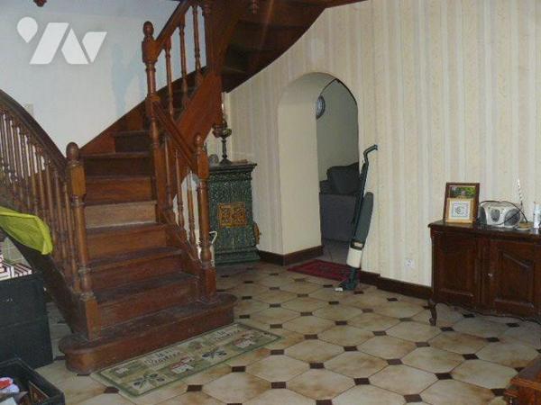 Maison à Vendre à Hadigny-les-Verrières (88330) en Vosges (88)

Cette maison dispose d'une su...