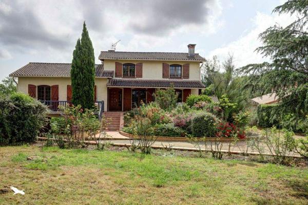 Maison à vendre |  Saint-Sulpice-la-Pointe |  5 pièces | 166 m²