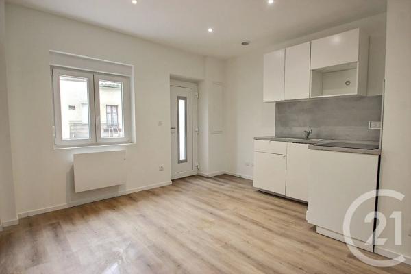 Appartement F2 à vendre  2 pièces - 39 m 2   BISCHWILLER  - 67