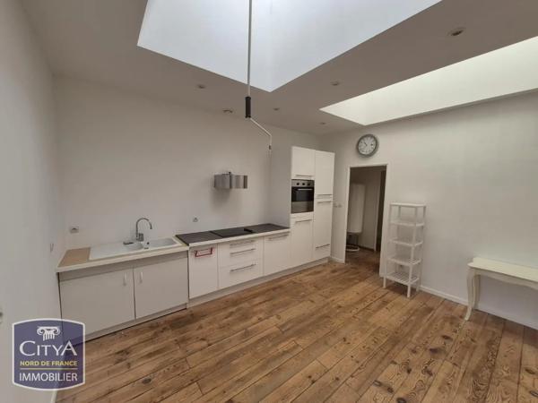 Appartement à louer 3 pièces 92.8m² Lens (62300)