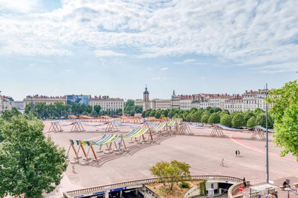 Lyon 2 - Appartement bourgeois de 300,02 m² - 5 Chambres