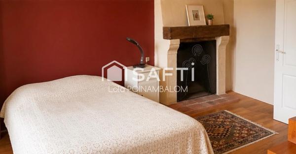 Maison atypique avec jardin – Le Bugue (24260)