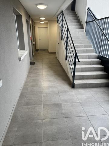 Appartement à vendre 4 pièces 74 m² Cannes-Écluse