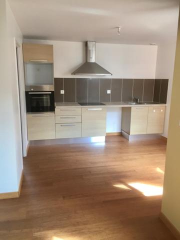 Vente / Ensemble de 2 maisons