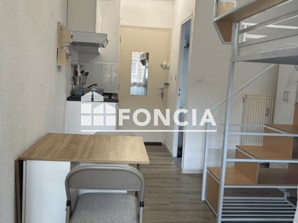 Location Studio meublé 14.4 m² - 3 RUE DU RAVELIN Toulouse 31300