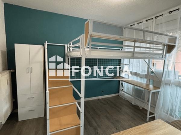 Location Studio meublé 14.4 m² - 3 RUE DU RAVELIN Toulouse 31300