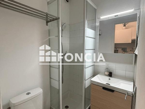 Location Studio meublé 14.4 m² - 3 RUE DU RAVELIN Toulouse 31300