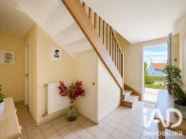 Maison à vendre 6 pièces 105 m² Saint-Martin-aux-Chartrains