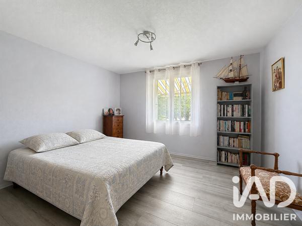 Maison à vendre 6 pièces 105 m² Saint-Martin-aux-Chartrains