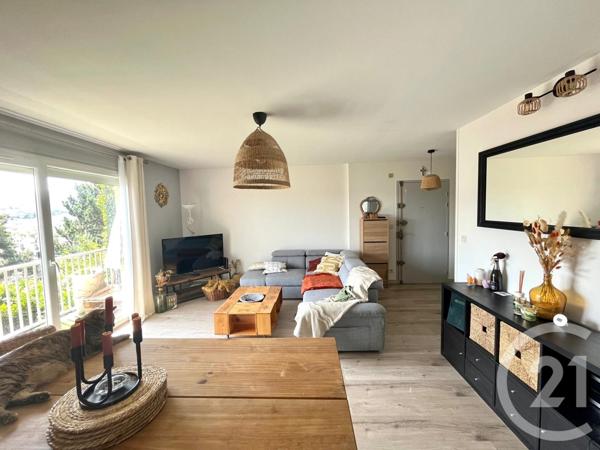 Appartement F4 à vendre  4 pièces - 80 m2 ST ETIENNE - 42