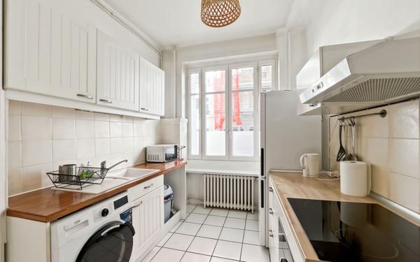 Appartement à vendre    2 pièces • 43,60 m2 Lyon 6