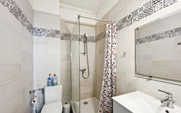 Appartement à vendre    2 pièces • 43,60 m2 Lyon 6