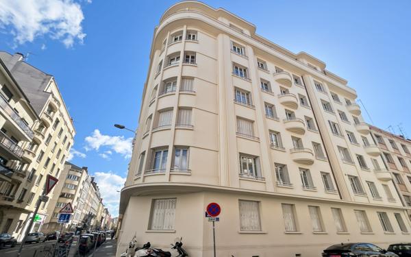 Appartement à vendre    2 pièces • 43,60 m2 Lyon 6