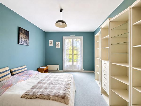 Maison Bouchemaine 6 pièce(s) 208 m2