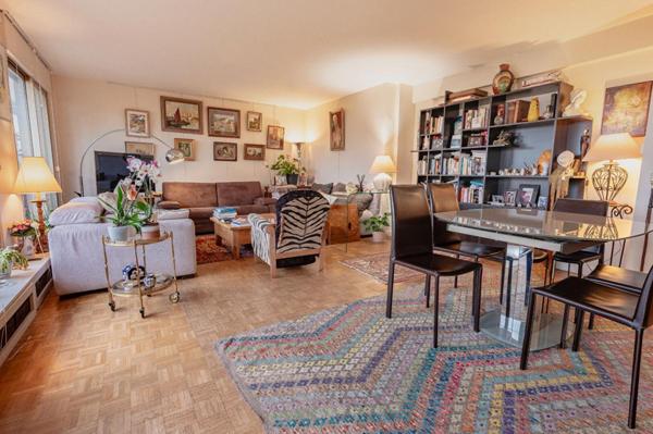 Dernier étage 3 pièces 81 m2 avec TERRASSE 25M2