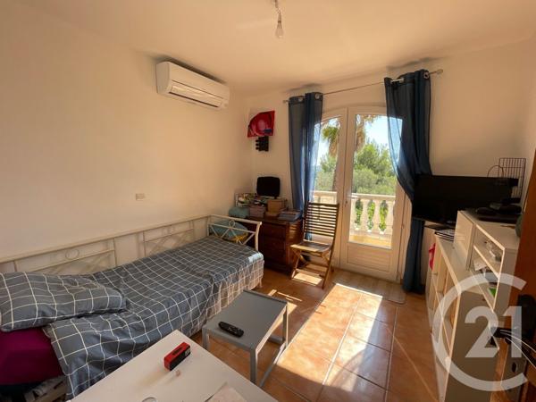 Maison à vendre  10 pièces - 221,26 m2 OLLIOULES - 83