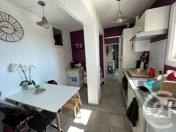 Maison à vendre  10 pièces - 221,26 m2 OLLIOULES - 83