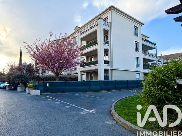 Appartement à vendre 4 pièces 75,04 m² Pontault-Combault