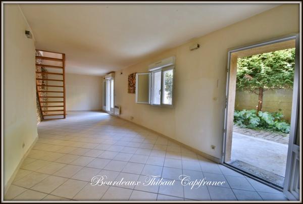 Appartement en duplex 79 m² a vendre Longjumeau (91) - Centre ville - Une vraie vie de maison avec un jardin privatif.