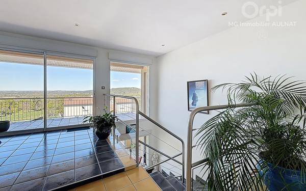 Maison à vendre    8 pièces • 239,54 m2 Billom