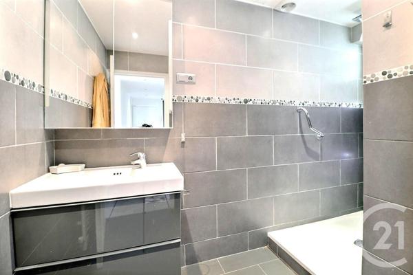 Appartement F4 à vendre  4 pièces - 113 m2 NOISY LE SEC - 93