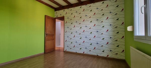 Besançon (25000) Au calme, Maison de 123 m2, 7 Pièces, 4 Chambres, Jardin arboré