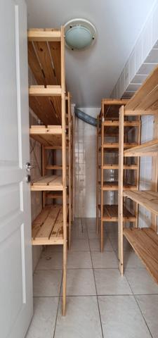 Besançon (25000) Au calme, Maison de 123 m2, 7 Pièces, 4 Chambres, Jardin arboré