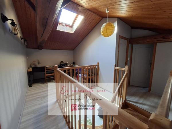 A VENDRE en Exclusivité aux Herbiers, maison de 104 m2 avec 2 chambres (possibilité "3° chambre)  et 1 bureau sur une parcelle de 575 m2