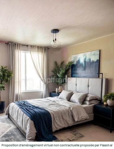 A NOIRETABLE (42) Batiment Professionnel avec un APPART de 84 M2 sur un terrain de 8700 m2