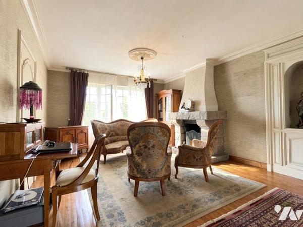 2221 - Saint-Martin-des-Champs (29600) — Maison familiale 129 m² — Jardin clos paysager — 220 000 €