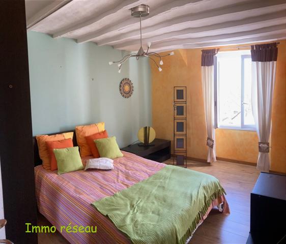 Maison à LA FERTE GAUCHER (77320)