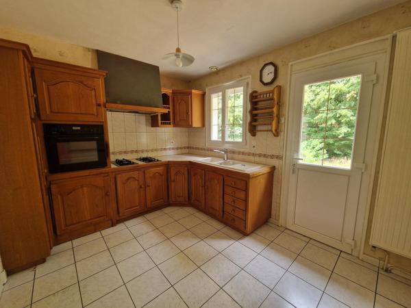 Maison familiale avec terrain de 1 100 m²
