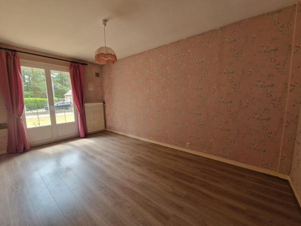 Maison familiale avec terrain de 1 100 m²