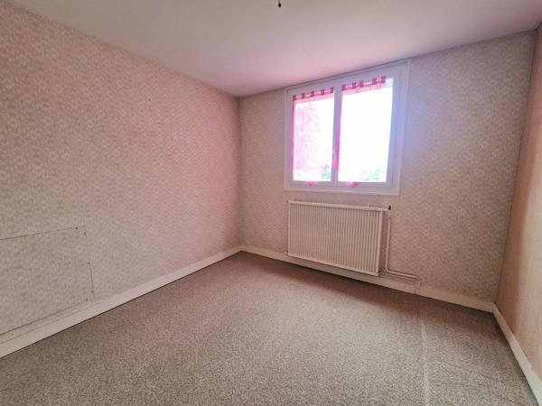 Maison familiale avec terrain de 1 100 m²