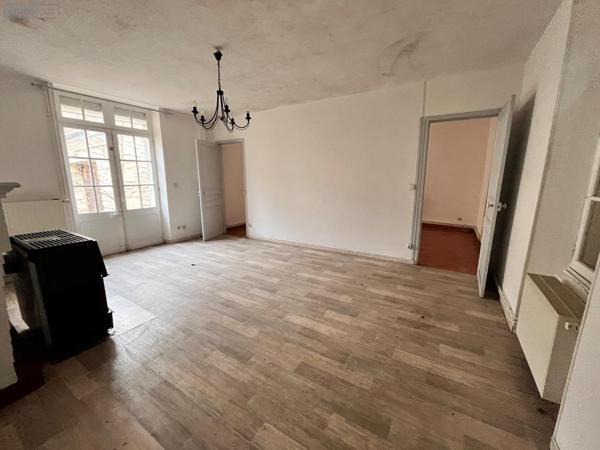 Maison à vendre à Saint-Gilles dans la Marne (51170), ref : 51083/VENT/971
