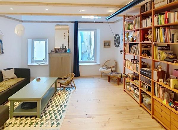 A vendre maison de ville avec studio indépendant