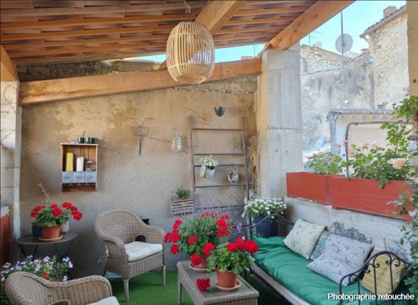 A vendre maison de ville avec studio indépendant