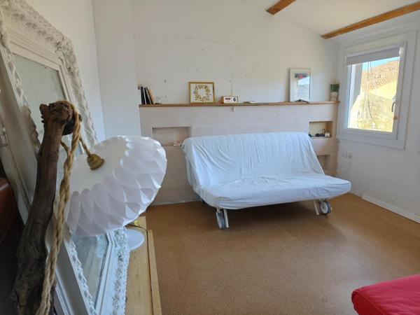 A vendre maison de ville avec studio indépendant