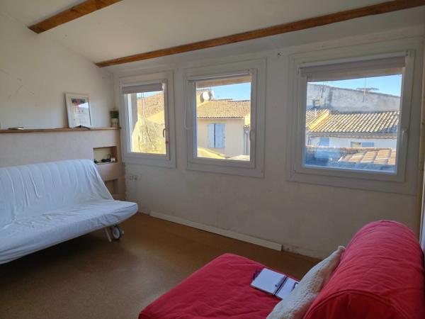 A vendre maison de ville avec studio indépendant