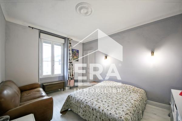 Maison Chateaurenard 6 pièce(s) 144 m2