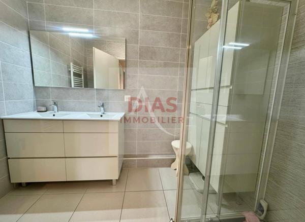 Appartement Pontault Combault 3 pièce(s) 65 m2