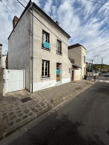 Maison Montereau Fault Yonne 4 pièce(s) 75 m2