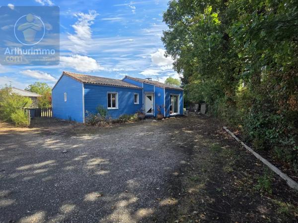 Vente                                                      Maison
                        
                     3 pièces                      96 m2                     à Challans