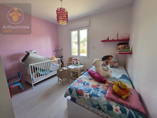 Vente                                                      Maison
                        
                     3 pièces                      96 m2                     à Challans